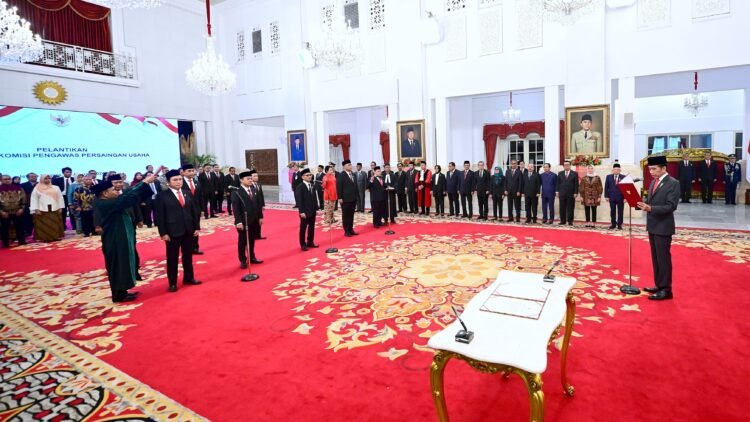 Presiden Jokowi Lantik Anggota Komisi Pengawas Persaingan Usaha