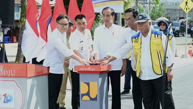 Presiden Jokowi Resmikan 7 Ruas Jalan Daerah di DIY