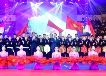 Saat Presiden Jokowi dan Presiden Vietnam Saksikan Pertunjukan Seni dan Pencak Silat