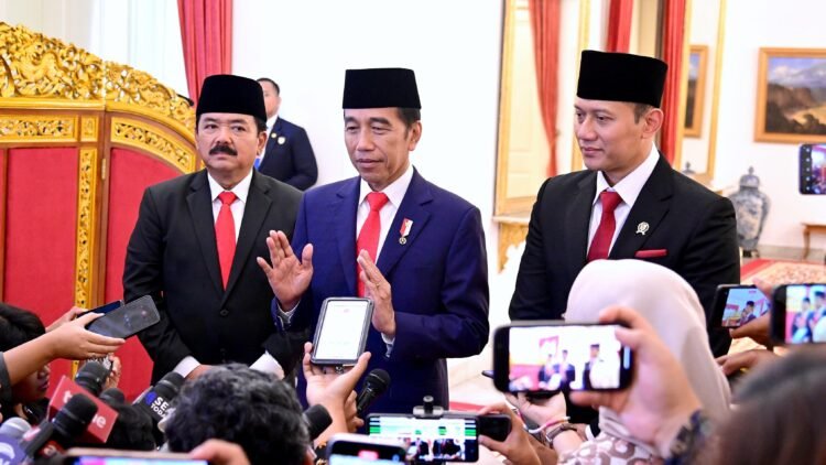 Arahan Presiden Jokowi Usai Lantik Menko Polhukam dan Menteri ATR/BPN