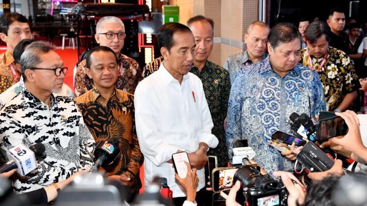 Tanggapi Hasil Hitung Cepat Pemilu, Presiden Jokowi: Sabar, Tunggu Hasil Resmi KPU