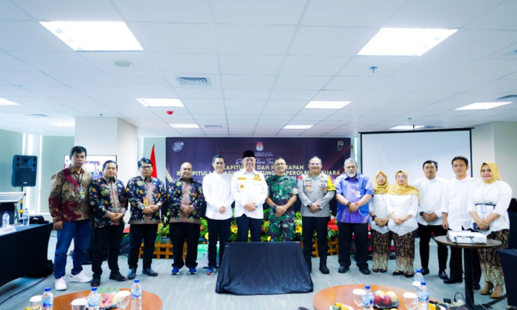Benyamin Buka Rapat Pleno Rekapitulasi Suara Pemilu 2024 Tingkat Kota Tangsel