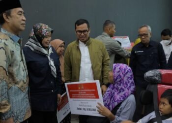 Pilar Bersama Kemensos, BNPB dan DPR RI Serahkan Bantuan Sosial untuk Masyarakat Tangsel