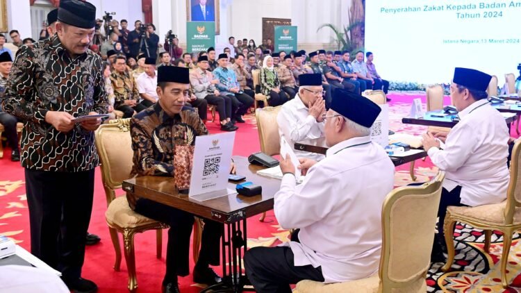 Serahkan Zakat ke Baznas, Presiden Jokowi Harap Disalurkan Tepat Sasaran