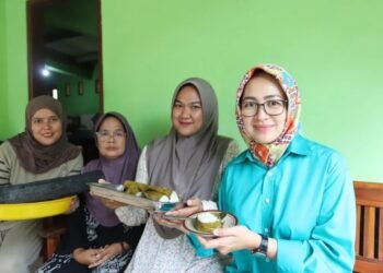 Silaturahmi ke Lebak, Airin Rachmi Diany Disuguhi Makanan Khas Leumeung