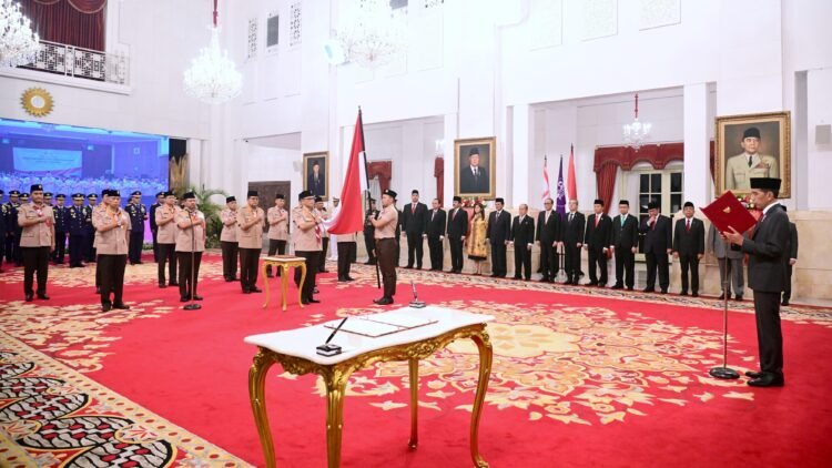 Presiden Jokowi Kukuhkan Pengurus Kwarnas dan LPK Kwarnas Pramuka Masa Bakti Tahun 2023-2028