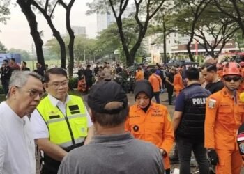 Pesawat Latih Cessna Jatuh di Lapangan Sunburst, Benyamin Davnie Sampaikan Dukacita Mendalam