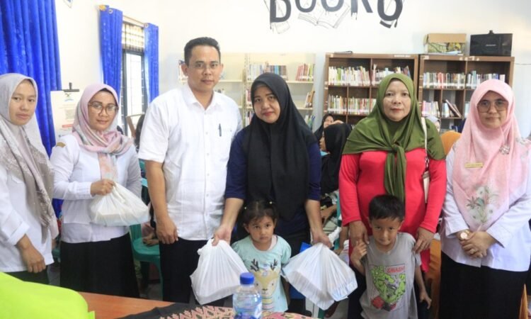 Balita Terindikasi Stunting di Desa Sodong Tigaraksa Dapat Bantuan Makanan Tambahan