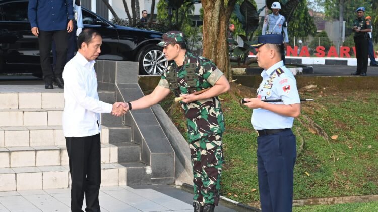 Presiden Jokowi Kunjungan Kerja ke Karawang untuk Resmikan Tambak