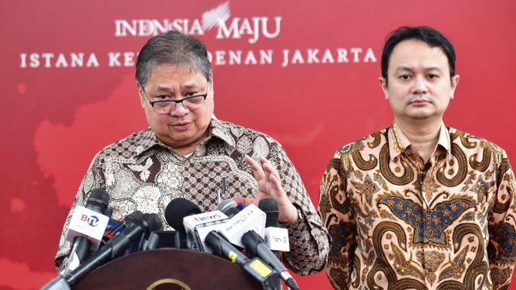 Presiden Jokowi Pimpin Rapat Bahas Persiapan Indonesia Jadi Negara Anggota OECD