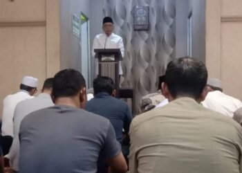 Benyamin Jadi Khatib Jumat di Masjid ex-Giant BSD