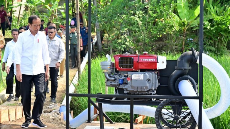Antisipasi Kekeringan Panjang, Presiden Jokowi Tinjau Pompanisasi di Kabupaten Semarang