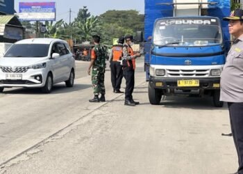 Dishub Kabupaten Tangerang Jaring Belasan Kendaraan Angkutan Barang