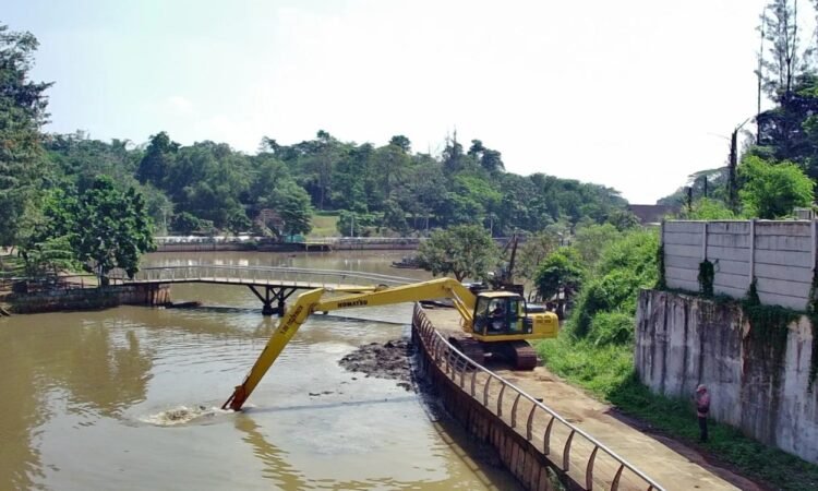 DSDABMBK Tangsel Terus Optimalkan Pengendalian Banjir