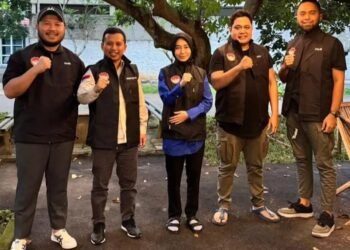 Gema Tangsel Kembali Salurkan Wakaf Karpet untuk Musala