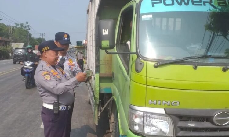 Dishub Kabupaten Tangerang Jaring 28 Kendaraan dalam Operasi Angkutan Barang dan Orang