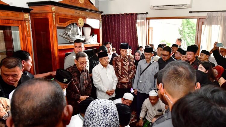 Presiden Jokowi Berdukacita atas Wafatnya Wapres Ke-9 RI Hamzah Haz