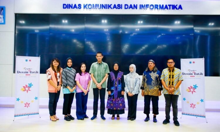 Rizki Risandi Jadi Pemenang Sayembara Desain Batik Tangsel 2024
