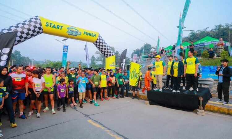 Road to Tangsel Marathon 2024 di Kecamatan Setu Diikuti Ribuan Peserta
