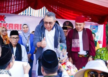 Gelar Pawai Budaya Sambut HUT ke-79 RI, Benyamin Puji Kekompakan Kecamatan Setu