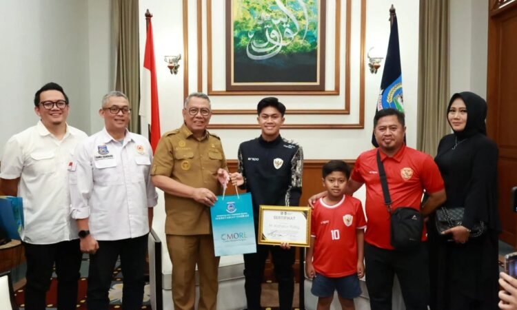Bawa Timnas Juara AFF U-19, Wali Kota Benyamin Davnie Apresiasi Tinggi ke Kafiatur Rizky