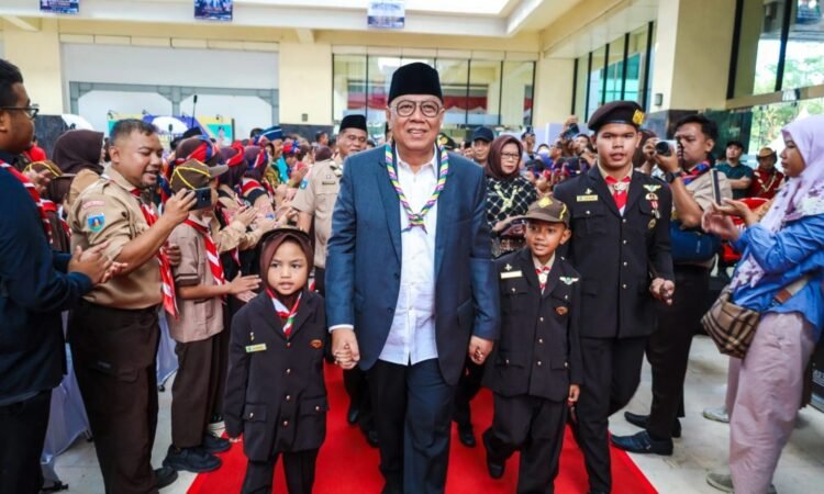 Buka Bulan Bhakti Pramuka 2024, Benyamin: Pemkot Tangsel Terus Dukung dan Memajukan Gerakan Kepramukaan