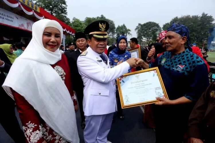 Pj Wali Kota Tangerang Ikut Lomba Bareng Warga