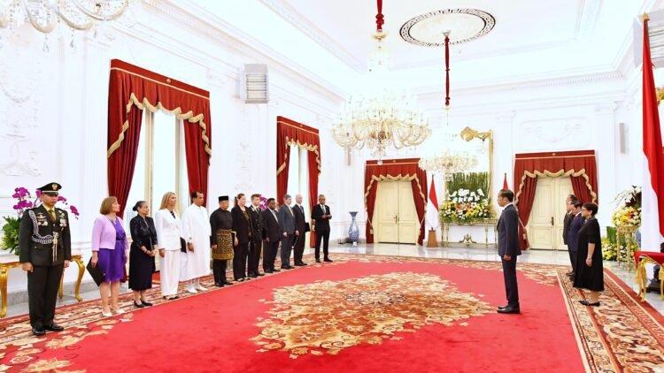 Presiden Jokowi Terima Surat Kepercayaan 10 Duta Besar Negara Sahabat: Brunei, AS, hingga Rusia