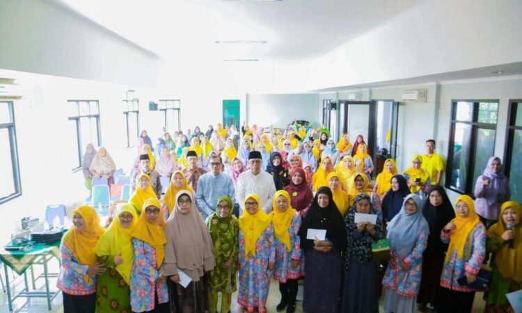 Resmikan ASC Walidain, TBM dan PKBM Baitul Ilmi, Benyamin: Dukung Literasi dan Tingkatkan Pelayanan untuk Penduduk Lansia