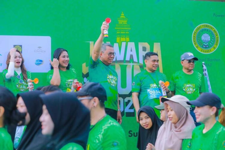 Benyamin Lepas Ribuan Peserta Jawara Run 2024