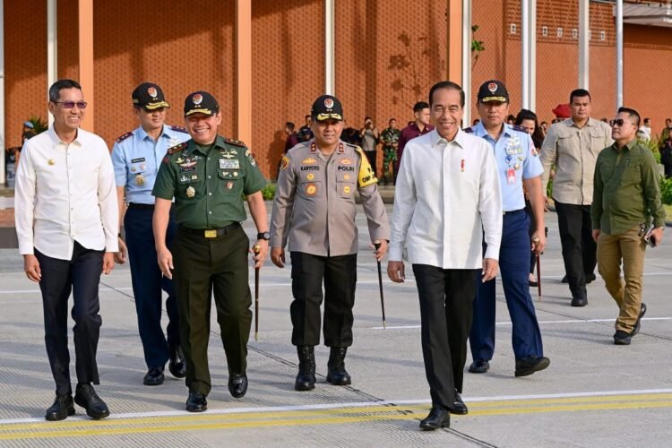 Bertolak ke Kaltim, Presiden Jokowi Akan Kembali Berkantor di IKN