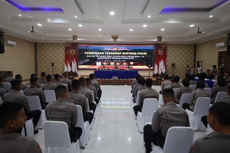 Biro SDM Polda Banten Laksanakan Pembinaan Bintara Polri Terkait Pratugas dan Penilaian 13 Komponen SDM Berkeinggulan