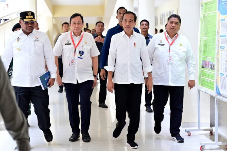 Kunjungi RSUD dr. Zainoel Abidin, Presiden Jokowi Tinjau Manajemen dan Kualitas Pelayanan Kesehatan