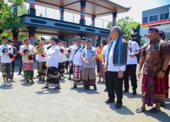 Perpanjang Izin Pura Parahyangan Jagat Guru, Benyamin Tegaskan Pemkot Komitmen Dukung Keberagaman dan Harmonisasi Beragama di Tangsel
