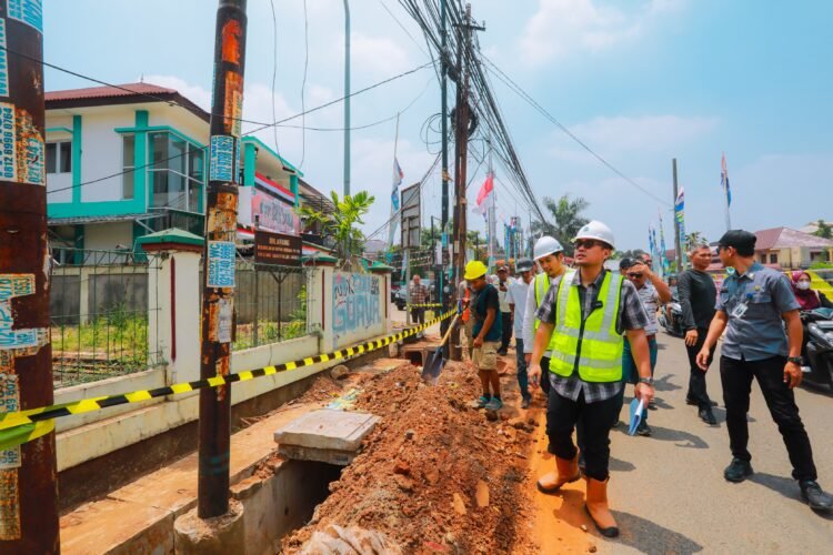 Pilar Optimis Peningkatan Infrastruktur Kawasan Pasar Ciputat Selesai Akhir Desember 2024