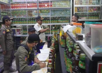 Satpol PP Kabupaten Tangerang Sita Puluhan Botol Minuman Keras