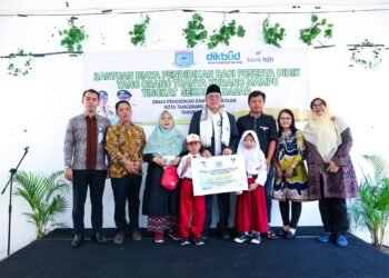 1000 Siswa SD dari Keluarga Kurang Mampu Dapat Bantuan Biaya Pendidikan dari Pemkot Tangsel