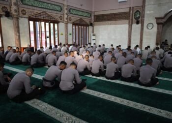 Tingkatkan Keimanan, Personel Polda Banten Ikuti Pembinaan Rohani dan Mental