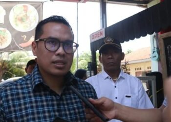 Pilar Saga Ichsan Tengok Bayi yang Terlahir dari Ibu Seorang ODGJ