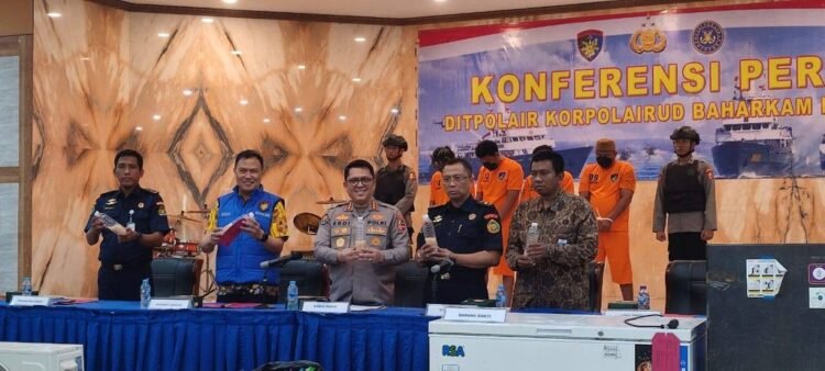 Baharkam Polri Gagalkan Penyelundupan 134 Ribu Benih Lobster di Banten
