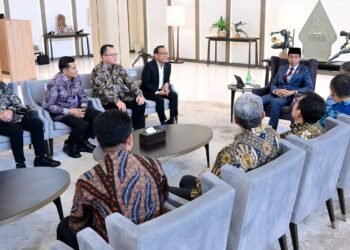 Bertemu Pansel KPK, Presiden Jokowi Terima Daftar Nama Capim dan Cadewas