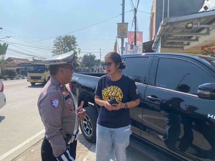 Hari Kelima Ops Zebra Maung 2024 Ditlantas Polda Banten Laksanakan Gatur dan Himbauan serta Teguran