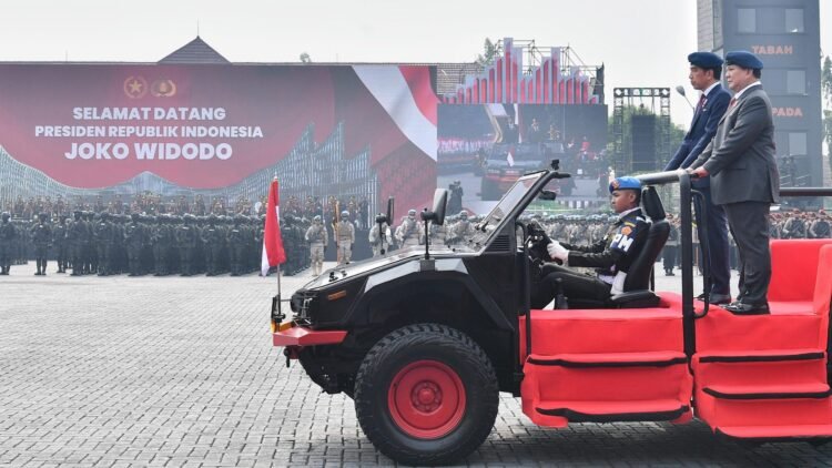 Presiden Jokowi Hadiri Apel Kesiapan Pengamanan Pelantikan Presiden dan Wakil Presiden 2024