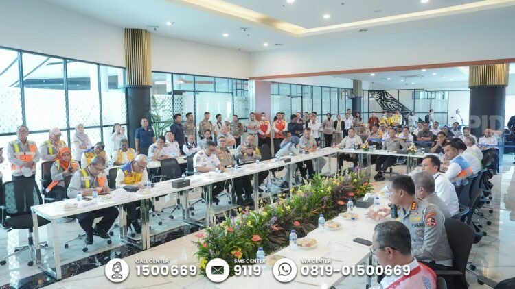 Tinjau Jalur Pelabuhan Merak dan Ciwandan, Korlantas Polri Pastikan Kesiapan Operasi Lilin 2024