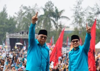 Pilkada Tangsel 2024: Benyamin Davnie Nyoblos di TPS 13 Lengkong Karya, Pilar Saga Ichsan di TPS 15 Pakulonan Serpong Utara