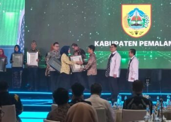 Pemkot Tangsel Raih STBM Award Kategori Madya Tahun 2024