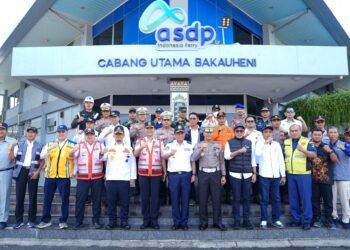 Pantau Kesiapan Jalur Penyeberangan di Lampung, Kakorlantas Bersama Wamenhub Tinjau Pelabuhan Bakauheni, BBJ & Wika Beton