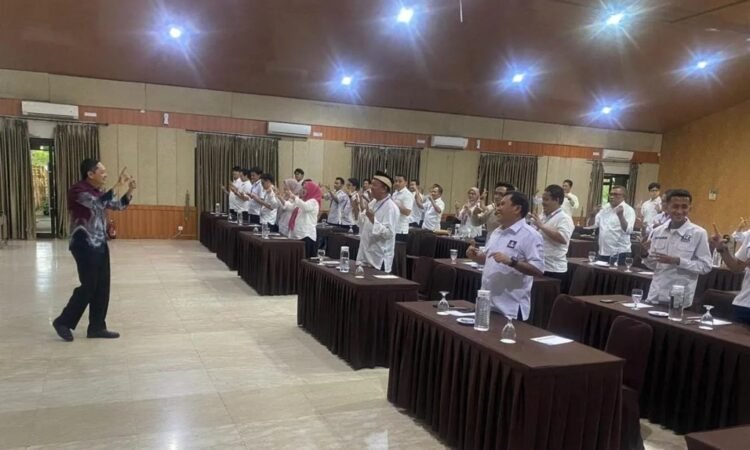 Bapenda Gelar Evaluasi Pelayanan Pajak Daerah