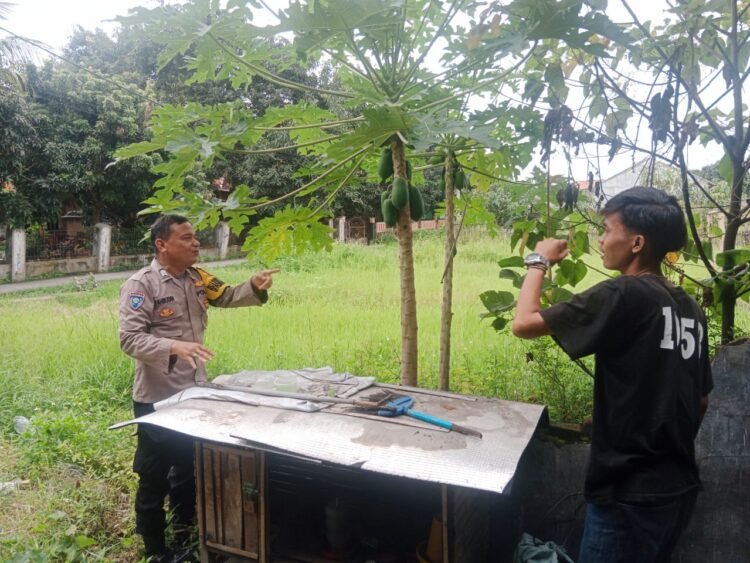 Bhabinkamtibmas Polsek Mauk Polresta Tangerang Sambang Desa Dengarkan Keluhan Masyarakat