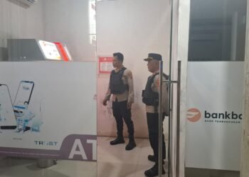 Cegah Gangguan Kamtibmas Anggota Polsek Maja Polres Lebak Laksanakan Patroli Ke Atm